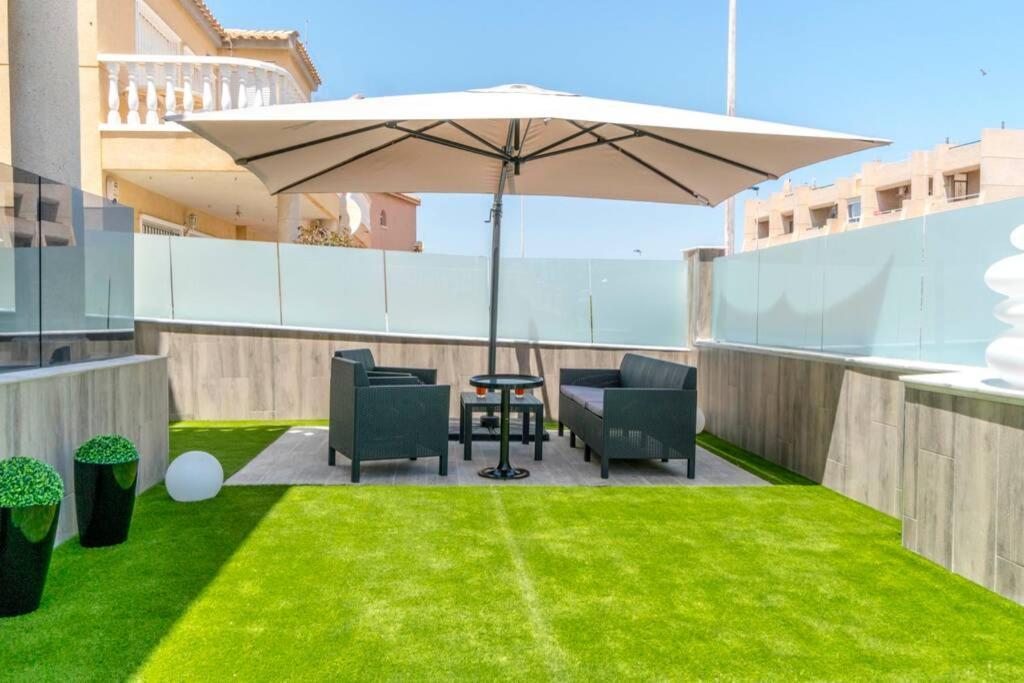 Villa-Capricho Playa - Zeus Torrevieja Esterno foto